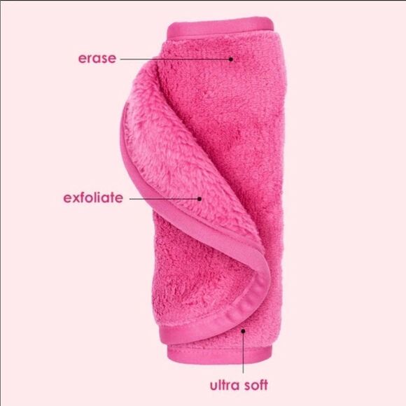 The Original MakeUp Eraser® Makeup Remover Cloth - Picture 2 of 8